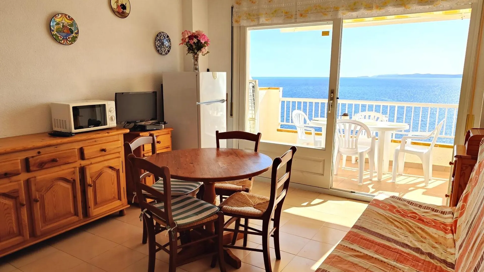 Global Immo 2071 Mediterraneo A 2-6 Roses Espagne